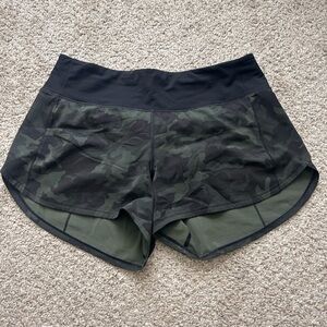 Lululemon Speed Up short